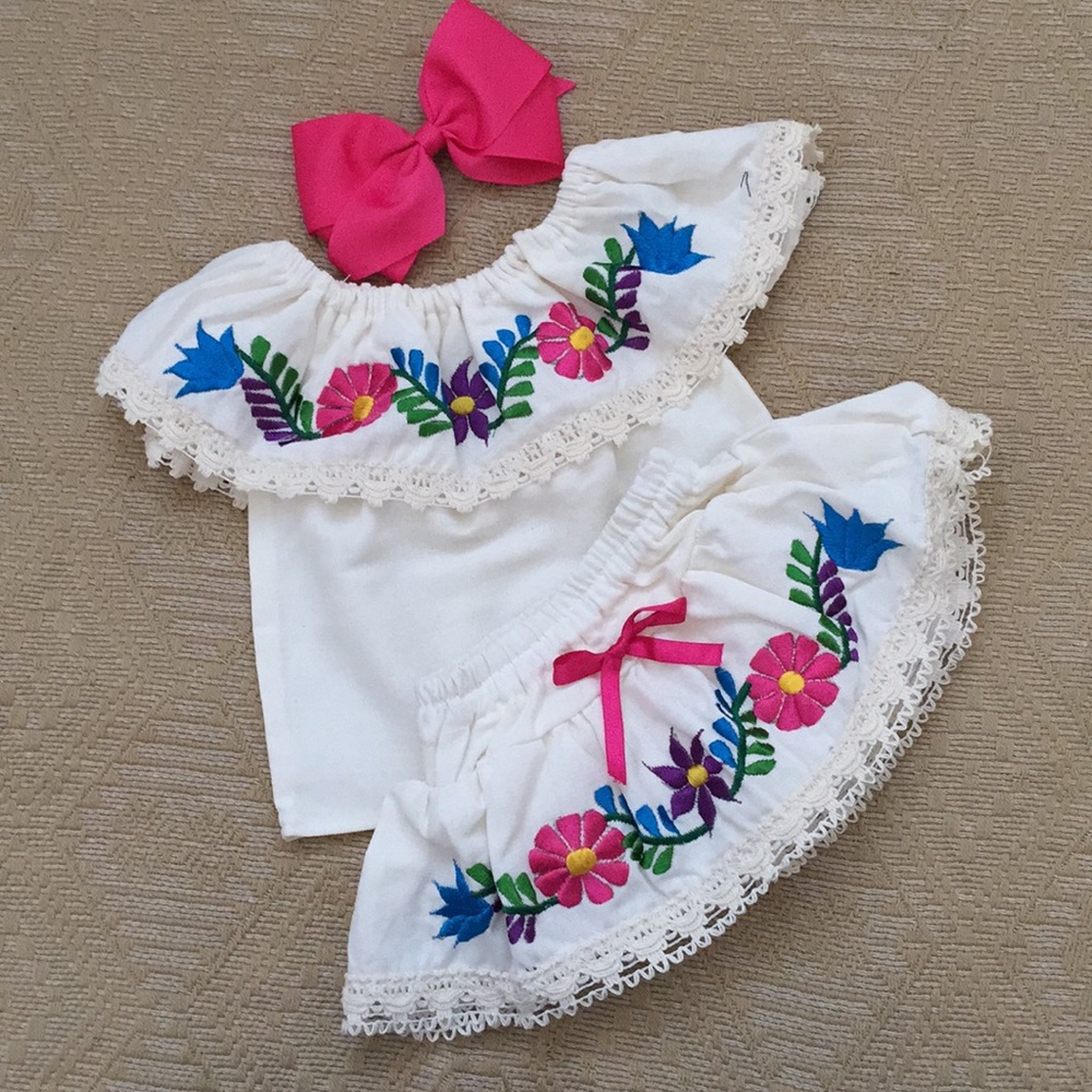 Mexican Embroidered bloomer , top and bow included